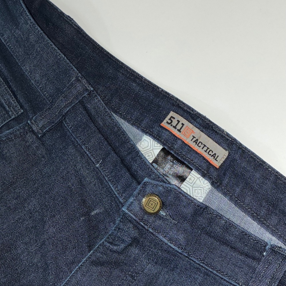 5.11 Tactical Defender Flex Jeans Mens 42x32 Dark Wash Straight 74477-718